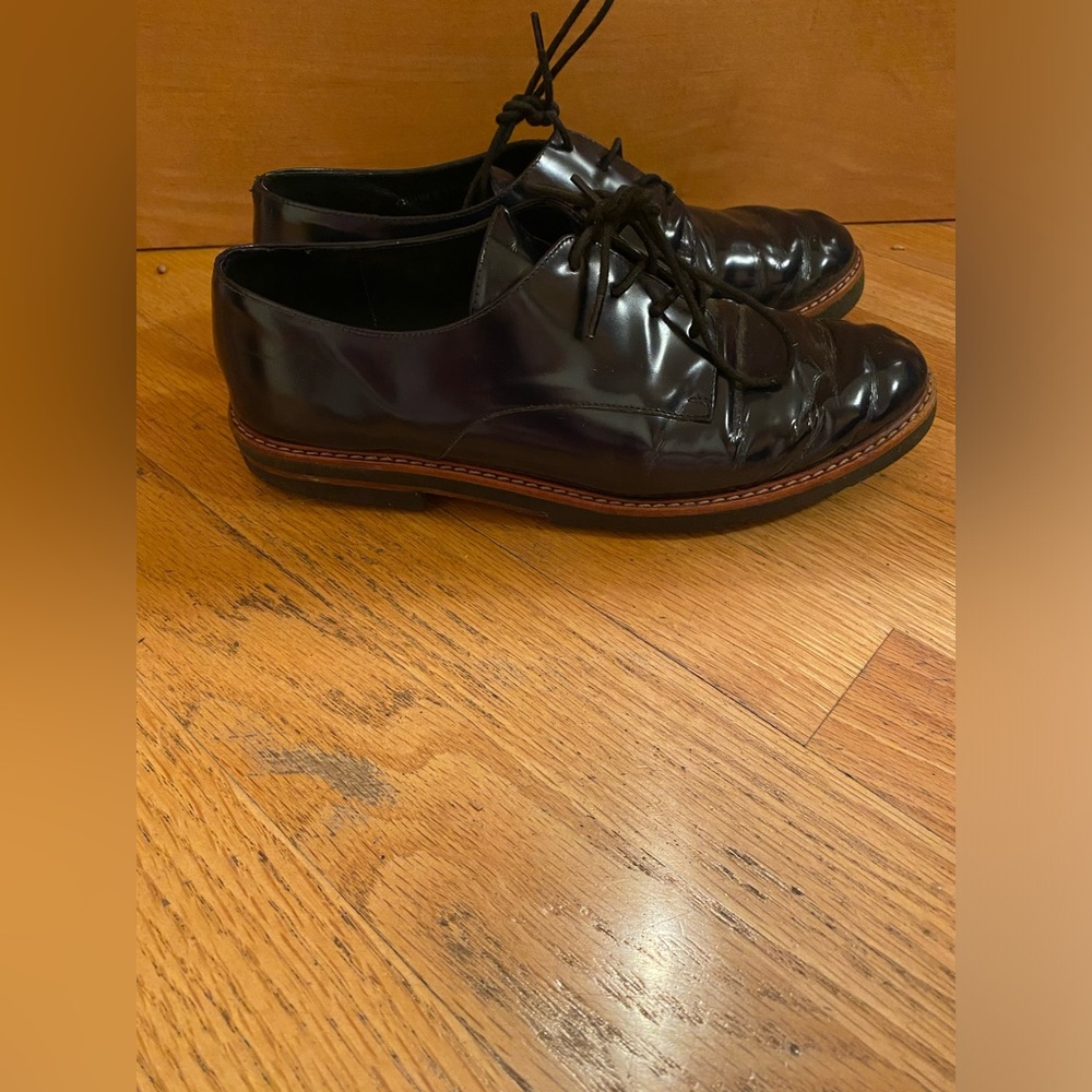 Stuart Weitzman Saddles